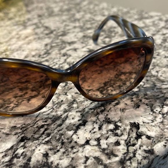 Jean LaFont Paris Hanoi 5152 Horn sunglasses - Picture 14 of 16